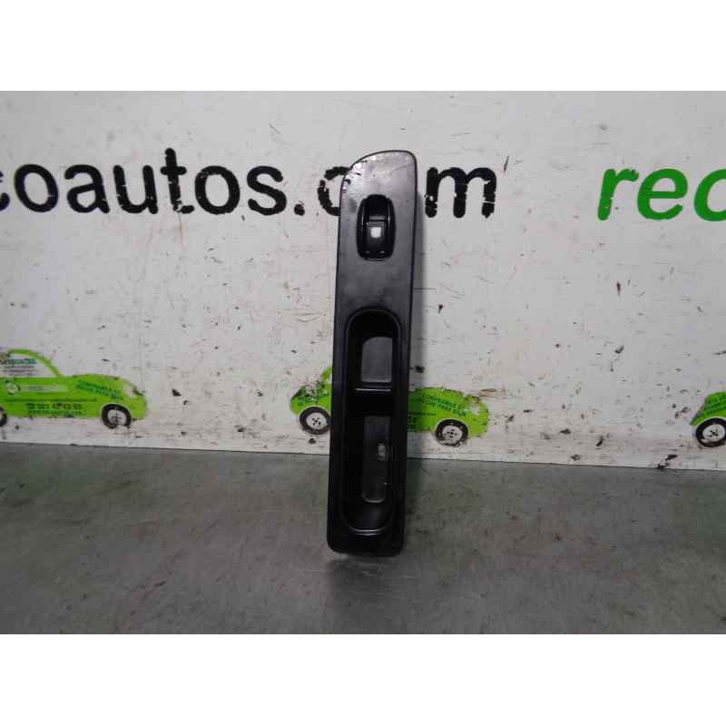 Recambio de mando elevalunas delantero derecho para kia carens 1.8 cat referencia OEM IAM 4735101000  