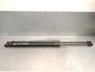 Recambio de amortiguadores maletero / porton para hyundai santa fé iii (dm, dma) 2.2 crdi referencia OEM IAM 817702W500 817712W5