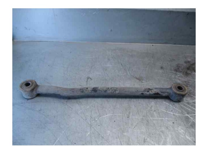 Recambio de brazo suspension inferior trasero izquierdo para kia carens 2.0 turbodiesel cat referencia OEM IAM   