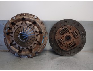 Recambio de kit embrague para fiat idea (135) 1.3 jtd cat referencia OEM IAM 71734216 322036210 LUK