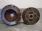 Recambio de kit embrague para fiat idea (135) 1.3 jtd cat referencia OEM IAM 71734216 322036210 LUK