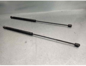 Replacement boot / tailgate gas struts for Citroën C4 Coupe 1.6 16V HDI FAP OEM IAM reference 