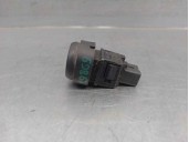 Replacement hazard warning switch for Nissan Navara pick-up (D40M) 2.5 DCi diesel CAT OEM IAM reference 25290EA000 