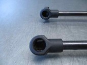 Recambio de amortiguadores maletero / porton para volkswagen golf vii lim. (5g1) 1.2 tsi referencia OEM IAM 5G6827550C 