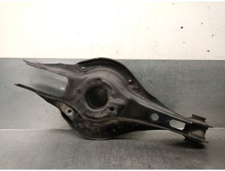 Recambio de brazo suspension inferior trasero izquierdo para bmw 3 touring (f31) 320 d referencia OEM IAM 33326884694 3332688469