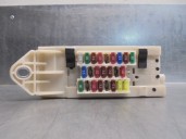 Recambio de caja reles / fusibles para lexus is 200 (ds2/is2) 220d referencia OEM IAM 8273053050  