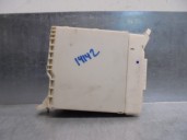 Recambio de caja reles / fusibles para lexus is 200 (ds2/is2) 220d referencia OEM IAM 8273053050  