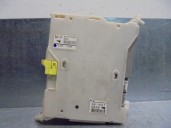 Recambio de caja reles / fusibles para lexus is 200 (ds2/is2) 220d referencia OEM IAM 8273053021 