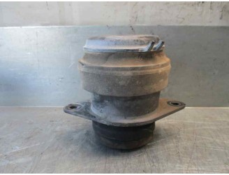 Recambio de soporte motor derecho para seat cordoba berlina (6k2) 1.6 referencia OEM IAM 1H0199611 