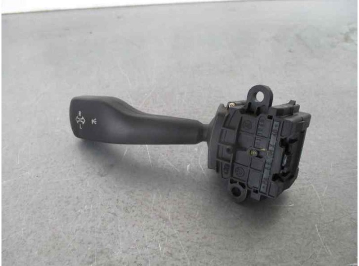 Recambio de mando luces para bmw serie 3 touring (e46) 2.0 16v diesel cat referencia OEM IAM 8363662K 01104000 