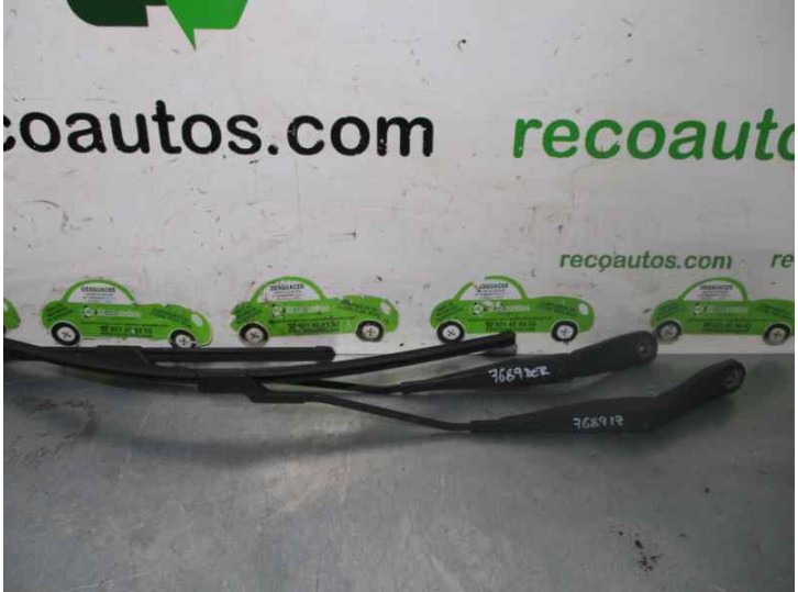 Recambio de brazo limpia delantero derecho para ford mondeo ber. (ca2) 2.0 tdci cat referencia OEM IAM 7S7117526CD 