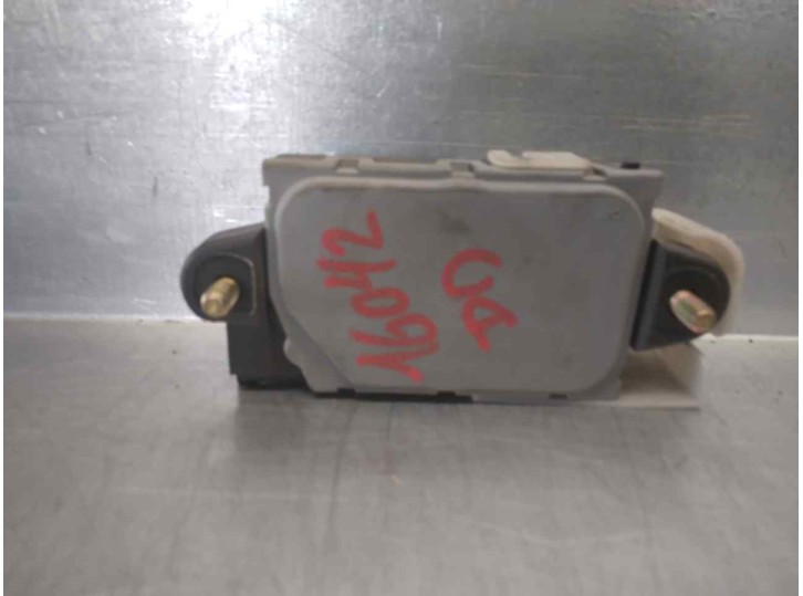 Replacement front right central locking motor for Hyundai XG 3.0 XG OEM IAM reference 9578839000 4 PINS 4 DOORS