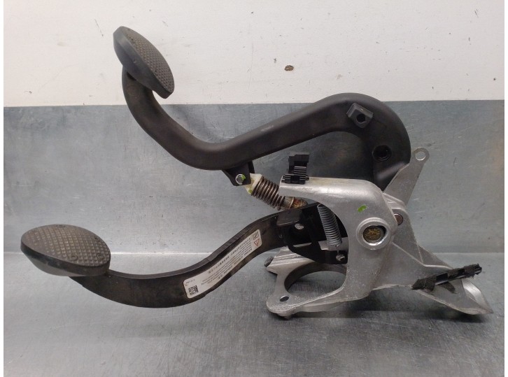 Recambio de juego pedales para mini r57 cabrio diesel cat referencia OEM IAM 35106795831 