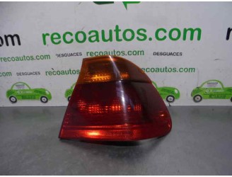 Recambio de piloto trasero derecho para bmw serie 3 berlina (e46) 2.0 16v diesel cat referencia OEM IAM 8364922 DE ALETA 4 PUERT