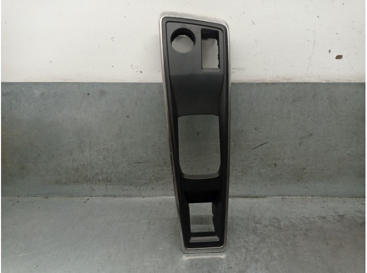 Recambio de moldura para peugeot 508 sw ii (fc_, fj_, f4_) 2.0 bluehdi 160 referencia OEM IAM 9819298877  