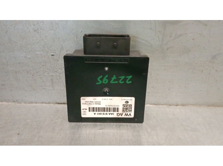 Recambio de modulo electronico para volkswagen scirocco iii (137, 138) 2.0 tdi referencia OEM IAM 3AA919041A  8ES0104520 HELLA