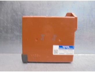 Recambio de modulo electronico para lexus is 200 (ds2/is2) 220d referencia OEM IAM 8865053073 1776006300 DENSO