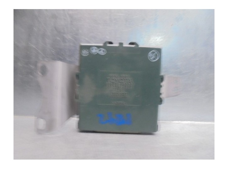 Recambio de modulo electronico para lexus is 200 (ds2/is2) 220d referencia OEM IAM 8967053030 1012380101 DENSO