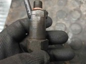 Recambio de inyector para ford mondeo berlina (gd) 1.8 turbodiesel cat referencia OEM IAM LDC008R01AA2 LCR6705601E LUCAS
