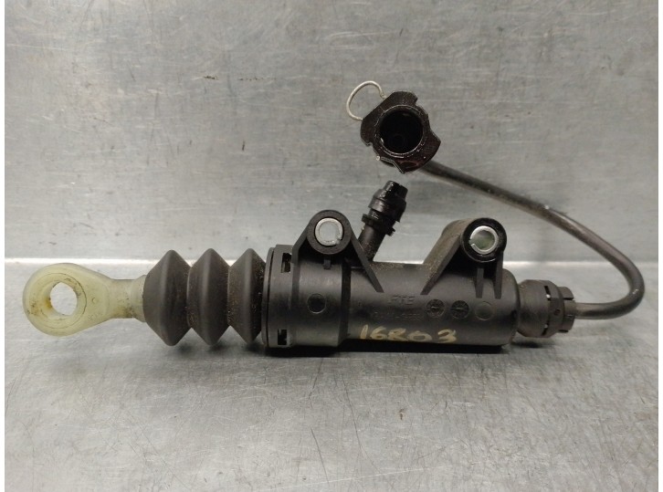 Recambio de bomba embrague para mini r57 cabrio diesel cat referencia OEM IAM 9122702  