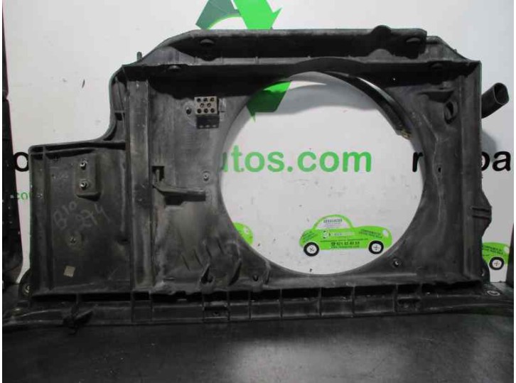 Recambio de calandra delantera de radiador para peugeot 206 berlina 1.9 diesel referencia OEM IAM 9631006930 