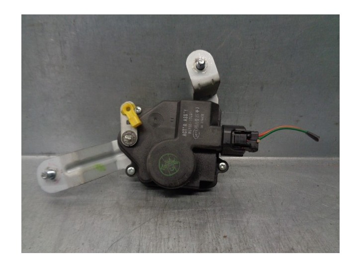 Replacement central locking tailgate motor for Hyundai Getz (TB) 1.1 12V cat OEM IAM reference 957501C001 