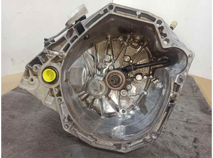 Recambio de caja cambios para dacia duster 1.5 dci diesel fap cat referencia OEM IAM TL4B075 B15275 32010352R