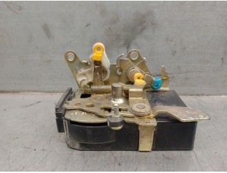 Recambio de cerradura puerta delantera derecha para iveco daily ii caja/chasis 35-12 (15130311, 15130411, 15131111, 15131204, 15