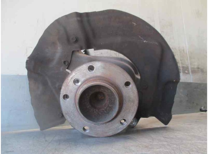 Recambio de mangueta delantera izquierda para bmw serie 5 berlina (e60) 2.5 24v turbodiesel cat referencia OEM IAM 6760953L 1308