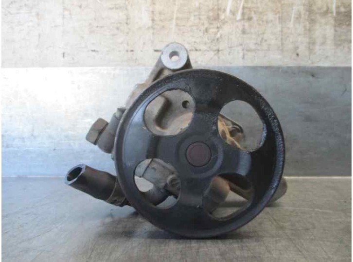 Replacement power steering pump for Honda Logo (GA3) 1.3i OEM IAM reference 56100P7AG81 9203P7A KYB