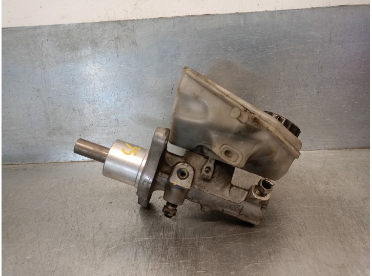 Recambio de bomba freno para lancia phedra (180) 2.2 jtd referencia OEM IAM 0204224135 0204224135 BOSCH