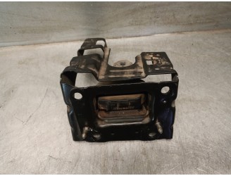 Replacement gearbox mount for Citroën C-Elysée 1.6 HDI FAP OEM IAM reference 9801521580 