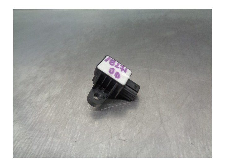 Recambio de sensor impacto para hyundai ioniq referencia OEM IAM 95920F2100 