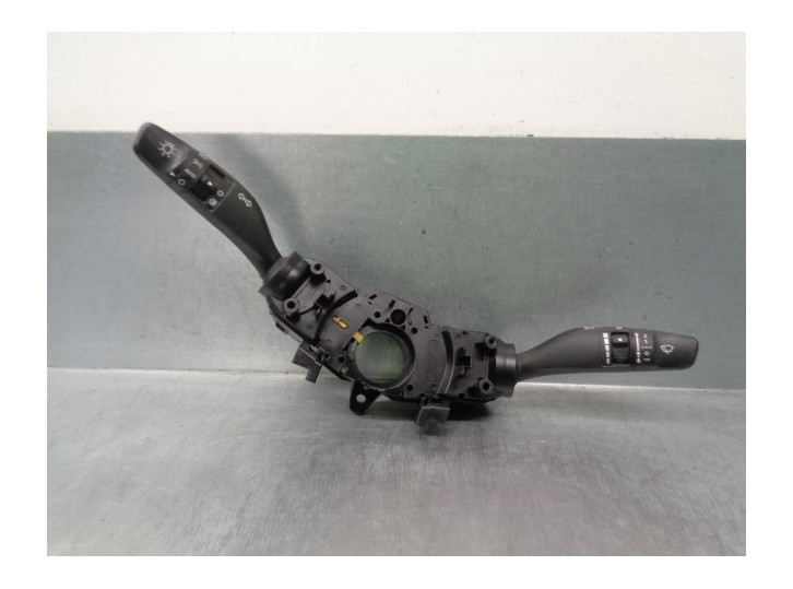 Recambio de mando luces para hyundai ioniq referencia OEM IAM 93403F2800 