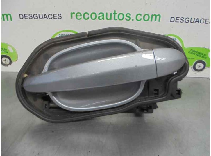 Replacement rear right exterior door handle for BMW 5 Series sedan (E60) 2.5 24V turbodiesel CAT OEM IAM reference 5121703454