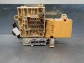 Recambio de caja reles / fusibles para lexus is200 (gxe10) 2.0 cat referencia OEM IAM 8922153100  