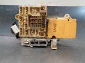 Recambio de caja reles / fusibles para lexus is200 (gxe10) 2.0 cat referencia OEM IAM 8922153100  