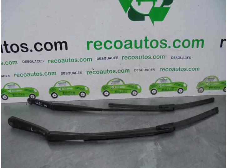 Recambio de brazo limpia delantero derecho para bmw x3 (e83) 3.0 24v cat referencia OEM IAM 61613453537 61613453533 
