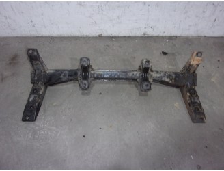 Replacement front subframe for Nissan Serena (C23M) 2.3 Diesel OEM IAM reference 544009C007 ENGINE CRADLE SUE BURRA30 FILLA14