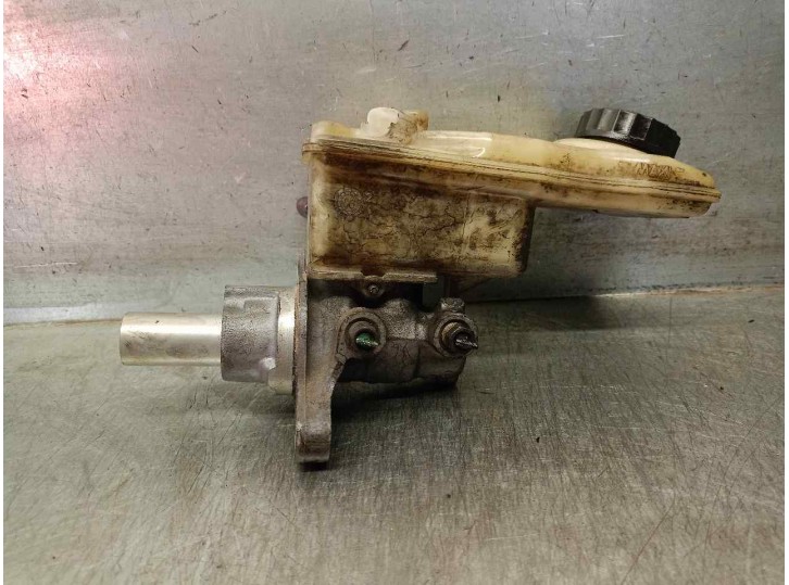 Recambio de bomba freno para renault megane grand tour 1.5 referencia OEM IAM 0204051266  