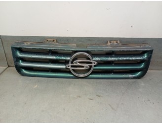 Recambio de rejilla delantera para ssangyong musso (fj) 2.3 d referencia OEM IAM 7943005101BE 7943005101BE 