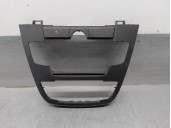 Recambio de molduras delanteras para opel insignia berlina 2.0 cdti cat referencia OEM IAM 13273253  