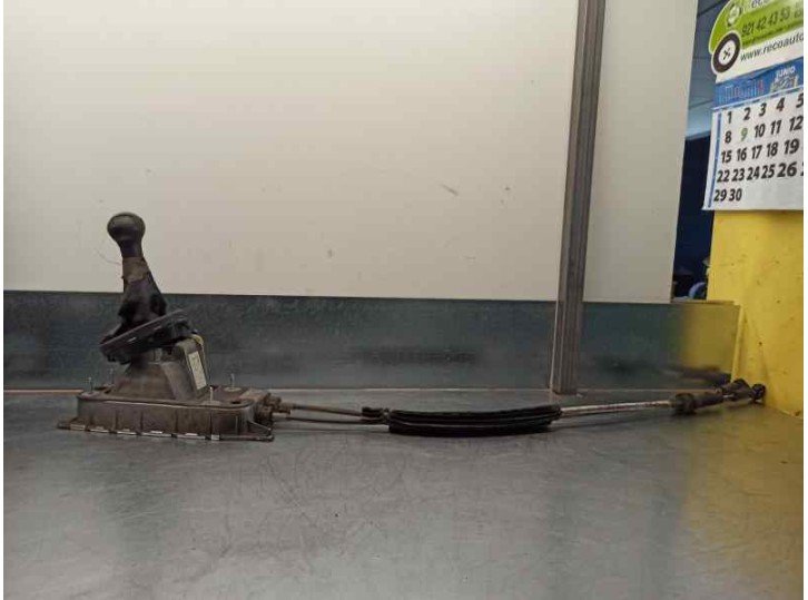 Recambio de palanca cambio para volkswagen caddy ka/kb (2k) 1.9 tdi referencia OEM IAM 1T0711049BC  