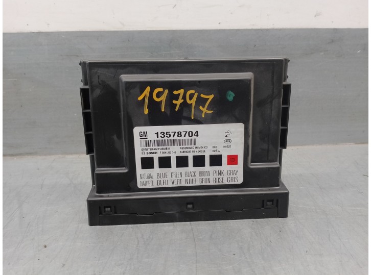 Recambio de modulo electronico para opel insignia berlina 2.0 cdti cat referencia OEM IAM 13578704 F00HJ00746 BOSCH