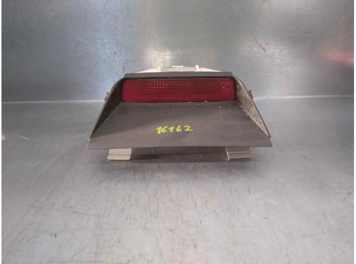 Recambio de luz central de freno para toyota carina (t19) 2.0 turbodiesel cat referencia OEM IAM 54533106  