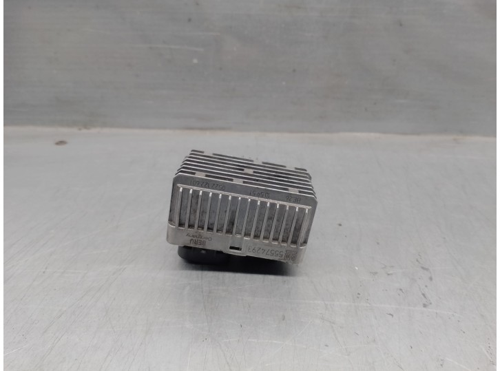 Recambio de caja precalentamiento para opel insignia berlina 2.0 cdti cat referencia OEM IAM 55574293 0522122601 GM