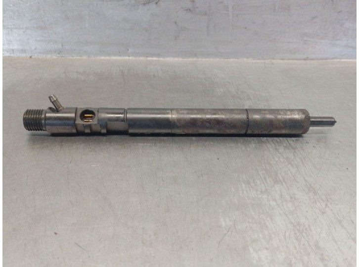 Recambio de inyector para ssangyong rodius 2.7 turbodiesel cat referencia OEM IAM A6650170221 6650170221 1599HD27W15 DELPHI