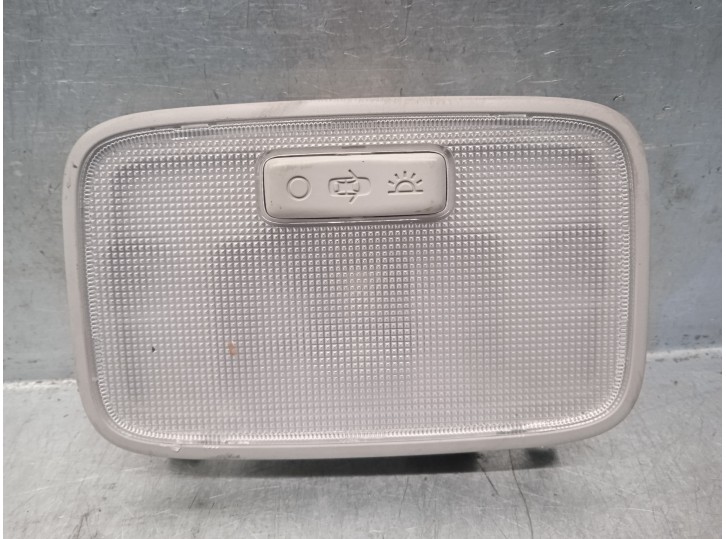 Recambio de luz interior para hyundai ix20 1.4 crdi cat referencia OEM IAM 928501M000 