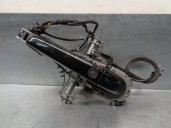 Replacement front left exterior door handle for Jaguar XF 2.7 V6 Diesel Premium Luxury OEM IAM reference 30784200 6 PINS 