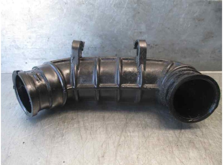 Replacement pipe for Fiat Punto Berlina (176) 1.7 Turbodiesel CAT OEM IAM reference 7721499 
